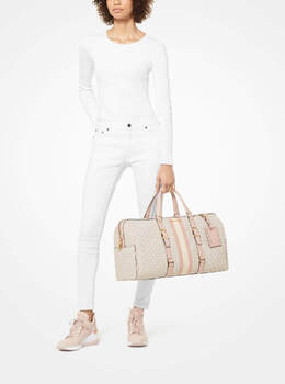 Дорожная сумка Michael Kors Bedford Travel Extra-Large Logo Stripe Weekender, ванильный/нежно-розовый 30f9g07u4b | vanilla/soft pink