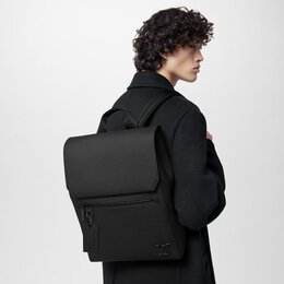 Рюкзак Louis Vuitton Fastline, черный m21367