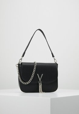 Сумка на плечо Valentino с декоративной кисточкой, черный 5va51h03y-q11 | nero