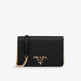 Миниатюрная сумка через плечо из сафьяновой кожи с фирменной бляшкой Prada, черный r04268314 | black
