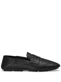 Dolce & Gabbana logo-appliqué leather loafers 22052896
