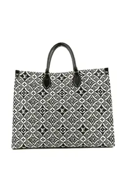 Louis Vuitton 2020 OnTheGo PM tote bag 20222146