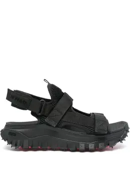 Moncler Trailgrip Vela sandals 23352319