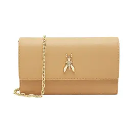 Кожаная сумка-мессенджер Patrizia Pepe, бежевый pk241w00000705500os | beige