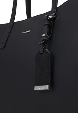 Большая сумка Must Medium Calvin Klein, черная 6ca51h198-q11 | black