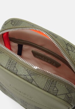Сумка через плечо MESSENGER BAG Lacoste, темно-зеленый la252h06d-m11 | mono kaki noir