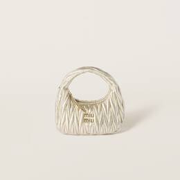Сумка-Хобо Wander из стеганой кожи наппа Miu Miu, серый 5bc125_an88_f0846_v_ooy | pyrite