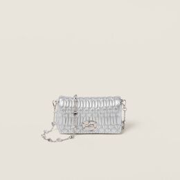 Мини-Сумка Miu Crystal из кожи наппа украшенной кристаллами Miu Miu, серебряный 5bp079_fvj_f0118_v_ooo | argent