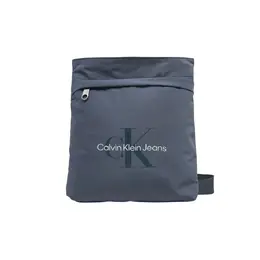 Calvin Klein Blue Recycled Polyester Messenger Bag caklje-15856700010