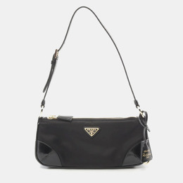 Prada Black Nylon and Leather Re-Edition 2002 Shoulder Bag 1120510