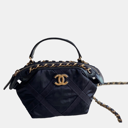 Chanel Black Nylon Grosgrain Quilted Lifestyle Clutch with Chain 1131874