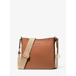 Сумка мессенджер Michael Kors, фактура тиснение, коричневый 103707345843