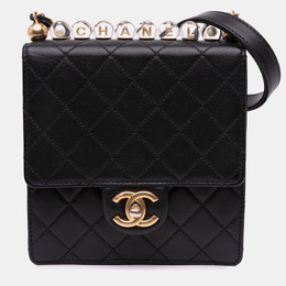 Chanel Black Small Lambskin Chic Pearls Flap Bag 1134889