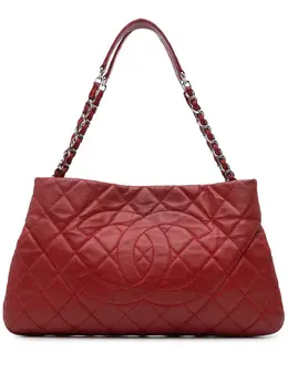 Chanel 2011 Quilted Caviar Expandable Zip Around tote bag 29884178