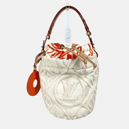 Louis Vuitton White Monogram LVacation Bucket Bag 1141153