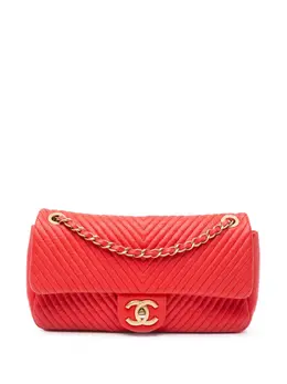 Chanel 2014-2015 Medium Wrinkled Calfskin Quilted Chevron Medallion Charm Surpique Flap shoulder bag 30023437