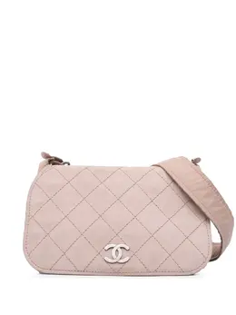Chanel 2013-2014 Calfskin Stitched Highlander Messenger Bag crossbody bag 30111731