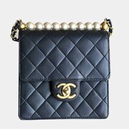 Chanel Pearlescent Blue Chic Pearls Shoulder Bag 1143437
