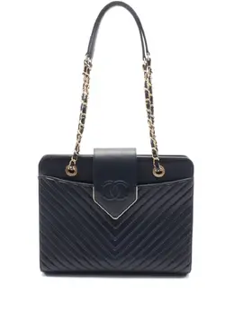 Chanel 2016-2017 V-stitch shoulder bag 30211520