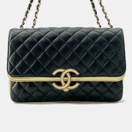 Chanel Black/Gold Lambskin Paris-New York CC Chic Chain Shoulder Bag 1153956