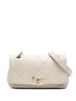 Chanel 2020 Medium Lambskin Twist Chain Enamel CC Flap crossbody bag 30465708