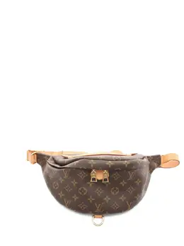 Louis Vuitton 2021's Monogram canvas belt bag 30211569