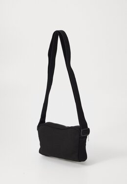 Сумка через плечо SPORT ESSENTIALS CAMERA BAG W Calvin Klein, черный c1852h0b2-q11 | black