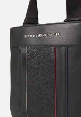 Сумка через плечо FOUNDATION MINI CROSSOVER Tommy Hilfiger, черный to152h0mw-q11 | black