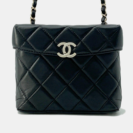 Chanel Black Lambskin Matelasse Vanity Chain Shoulder Bag 1157694