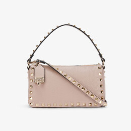 Маленькая кожаная сумка-багет Spike Valentino Garavani, цвет poudre r03957386 | poudre