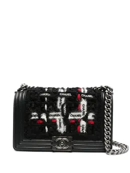 Chanel medium Boy shoulder bag 29747958