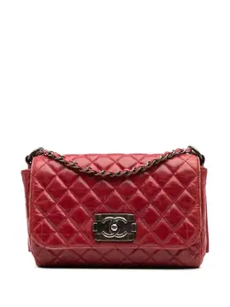 Chanel 2011 Quilted Glazed Calfskin Soft Boy Flap shoulder bag 30268005