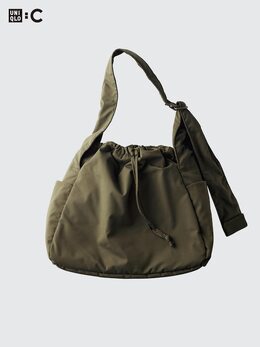 Мягкая, пухлая сумка через плечо Uniqlo, зеленый 475638 | 57 olive