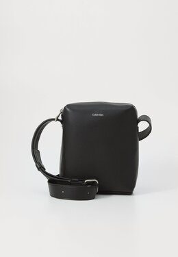 Сумка через плечо PREMIUM REPORTER Calvin Klein, черный 6ca52h0j6-q11 | black