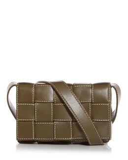 Маленькая кожаная сумка через плечо Cassette Intreccio Bottega Veneta, зеленый 4827973 | green