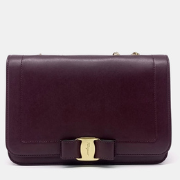 Salvatore Ferragamo Burgundy Leather Vara shoulder bag 1162513