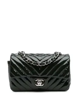 Chanel 2015-2016 Mini Rectangular Classic Chevron Patent Single Flap crossbody bag 30840033