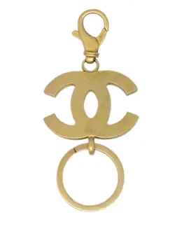 Chanel 2003 Interlocking-CC bag charm 30645927