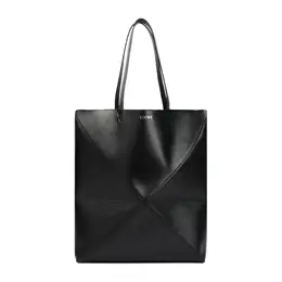 Loewe-Black Leather Puzzle Fold Large Tote-Uomo 52019862241620