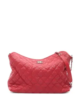 Chanel 2011 Interlocking CC-logo shoulder bag 30647162