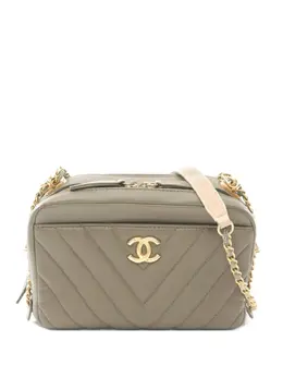 Chanel 2018 Chevron V-stitch shoulder bag 30647229