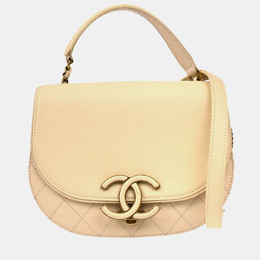 Chanel Coco Curve Messenger Small Beige Shiny Calfskin Goatskin Quilted Flap Bag 1168778