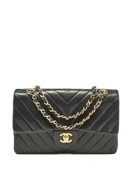 Chanel chevron-quilted leather shoulder bag 30339765