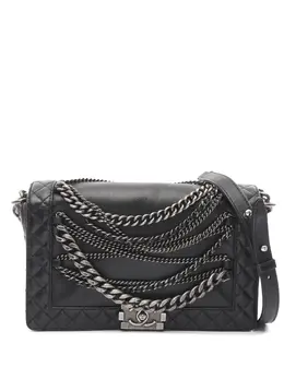 Chanel 2013-2014 Medium Calfskin Enchained Boy Flap crossbody bag 31031685