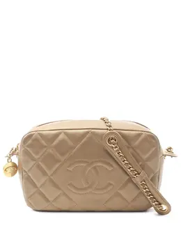 Chanel 2013-2014 CC Quilted Lambskin Camera crossbody bag 31081728