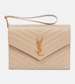 Кожаный клатч Cassandre Small с матовой отделкой Saint Laurent, бежевый p00709776 | beige