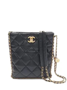 Chanel 2021 quilted leather shoulder bag 31032044
