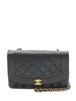 Chanel 1991-1994 Medium Lambskin Diana Flap crossbody bag 31115665