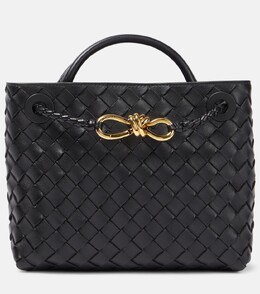 Маленькая кожаная сумка-тоут andiamo Bottega Veneta, черный p00888126 | black