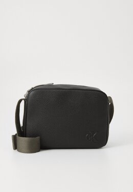 Сумка через плечо YOUNG INTERESTING CAMERA BAG - Across body bag Calvin Klein, черный c1854h095-q11 | black
